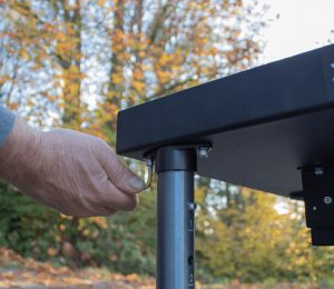 Easily mounts to Inovativ Echo without needing to drill any holes
